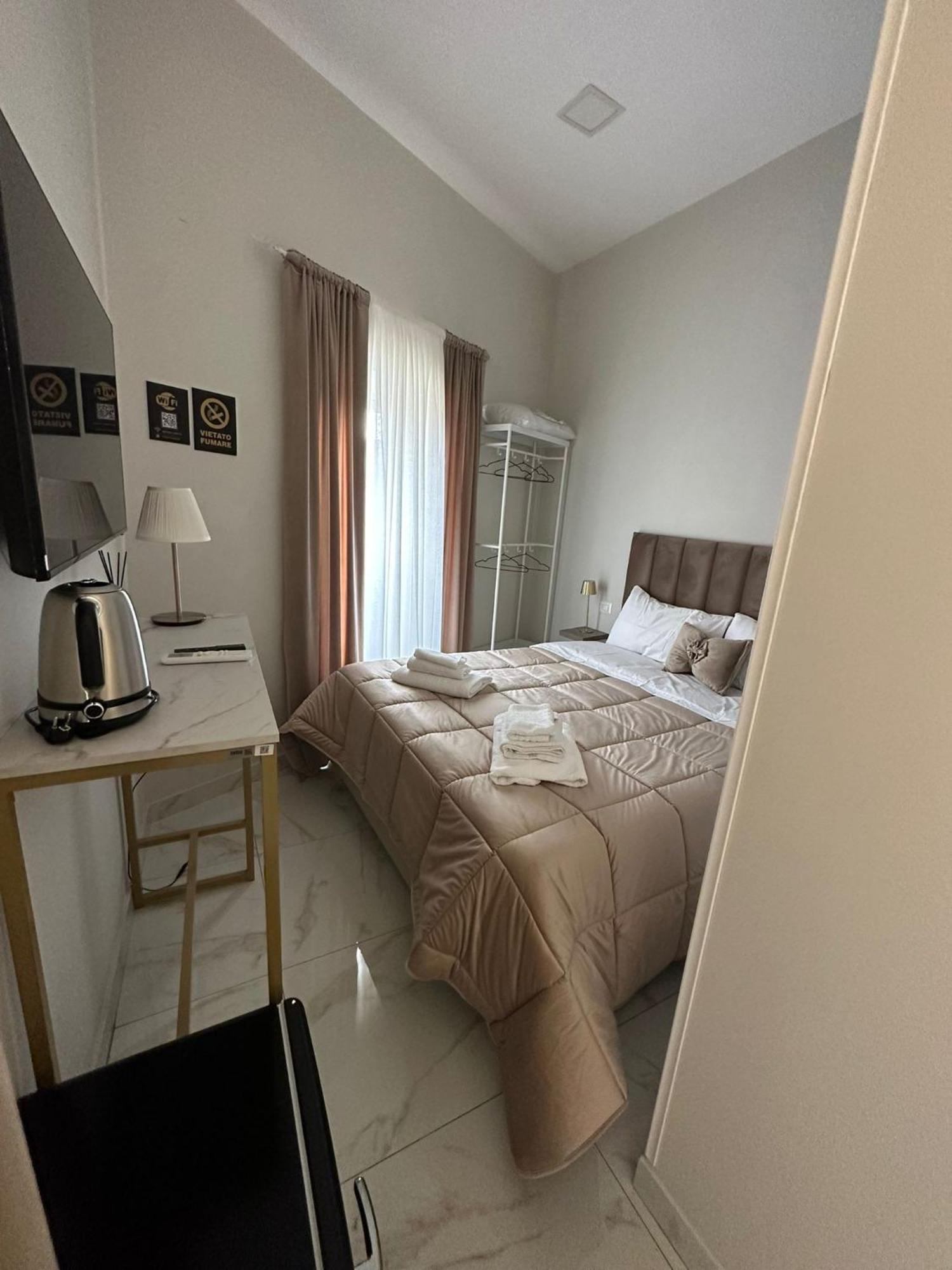 Vener Luxury Bed & Breakfast Napels